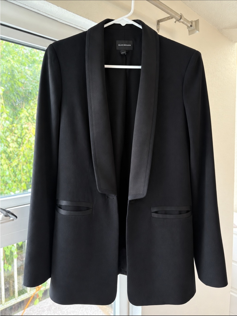 Club Monaco Black Satin-Trim Shawl Lapel Blazer